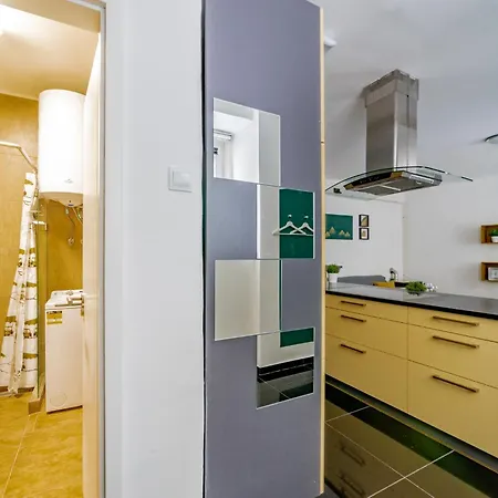 Cosy Castle Apartment *